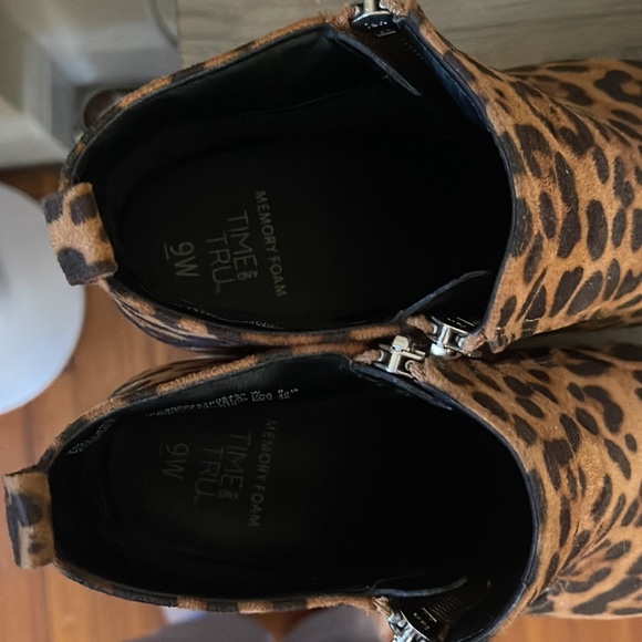 Booties - Picture 2 of 4